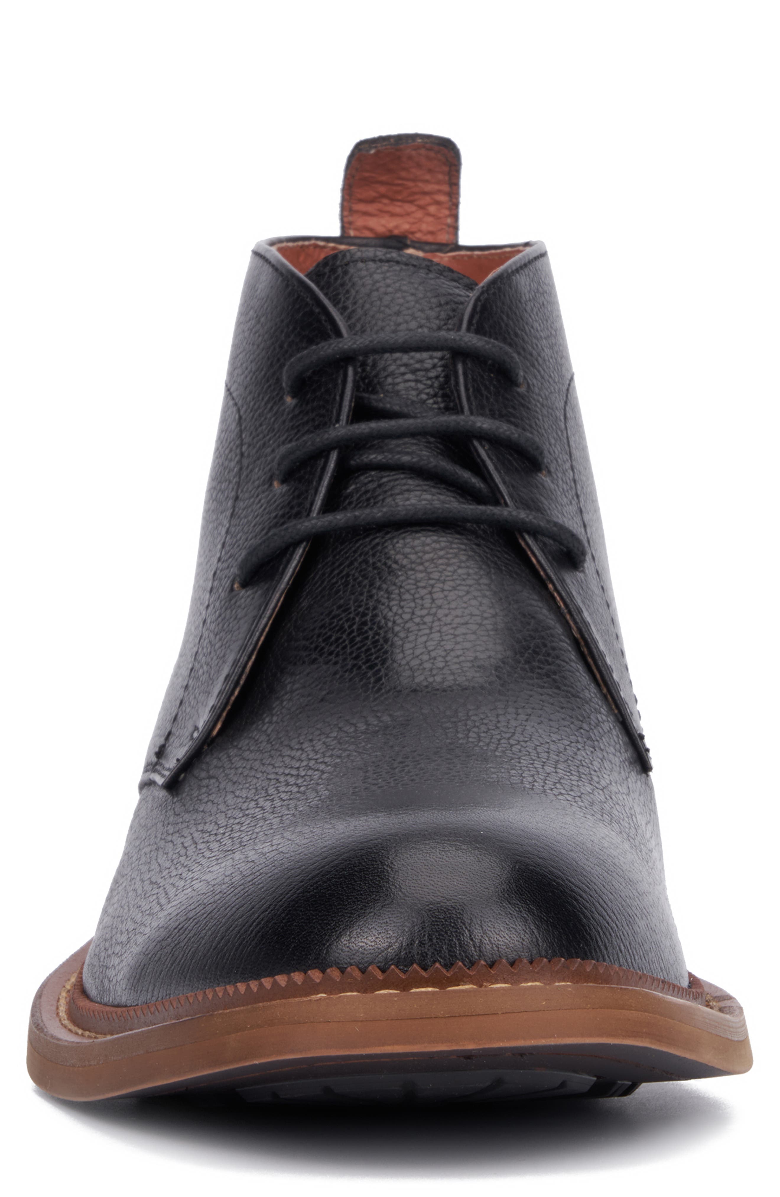 VINTAGE FOUNDRY Treyton Chukka Boot, Alternate, color, Black