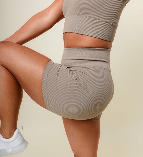 While On Earth™ High-rise Aura Short 5" In Gray