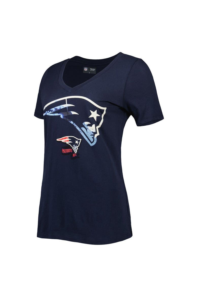 Women's New Era Navy New England Patriots Ink Dye Sideline V-Neck T-Shirt, Alternate, color, Navy