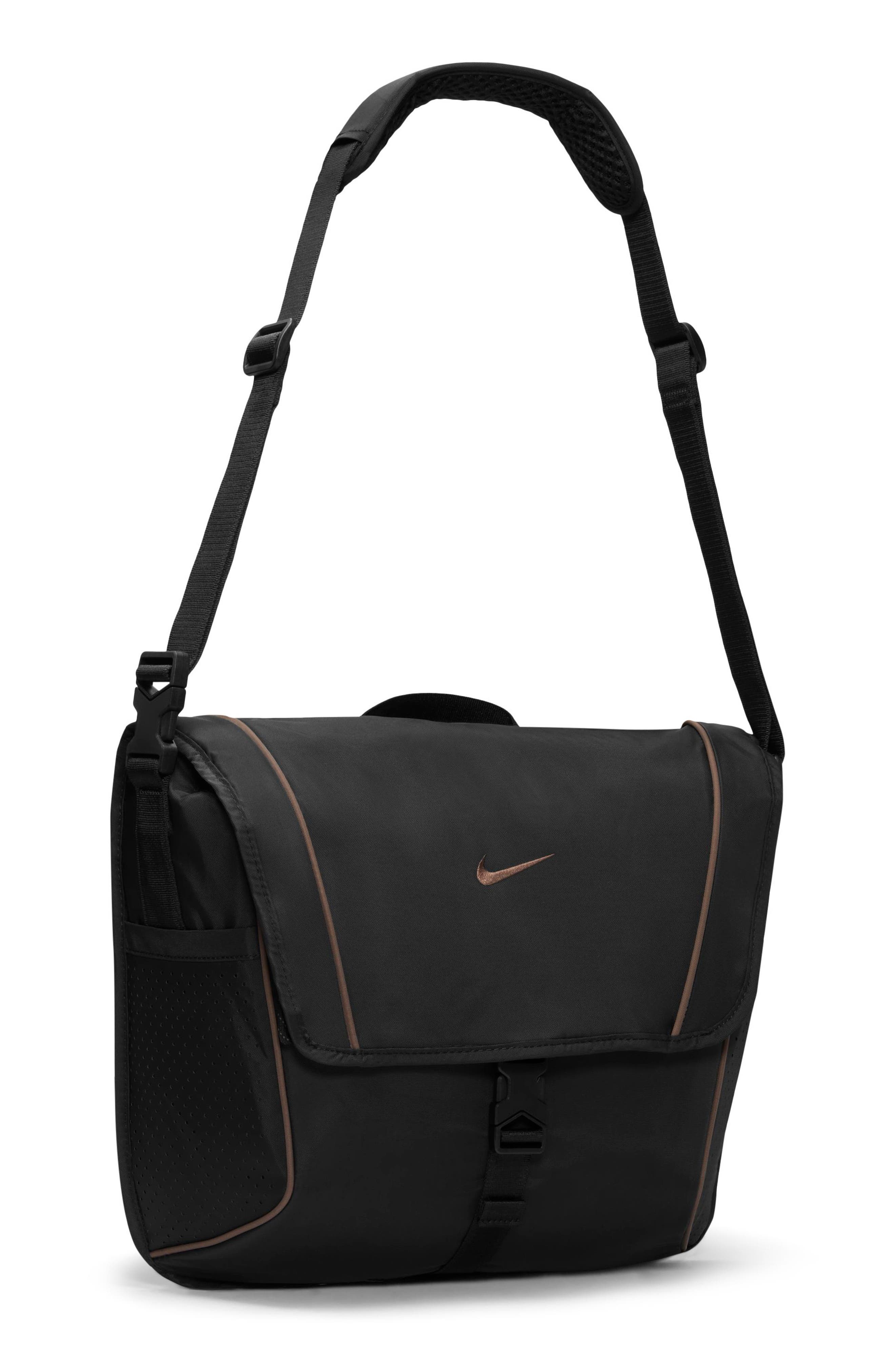 Nike Sportswear Essentials Messenger Bag, Alternate, color, 