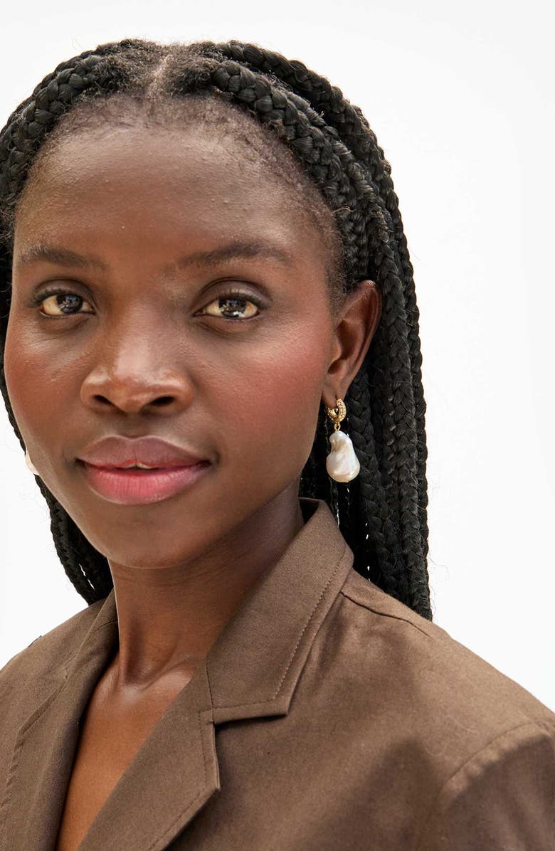 Clare V. Baroque Freshwater Pearl Drop Earrings, Alternate, color, Cream