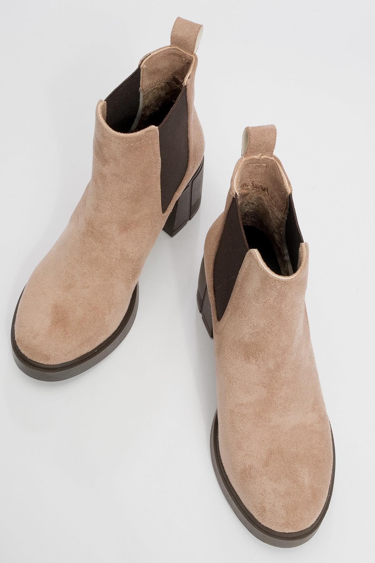 Prologue Shoes Loves Platform Chelsea Boot, Alternate, color, Beige Suede Faux Leather