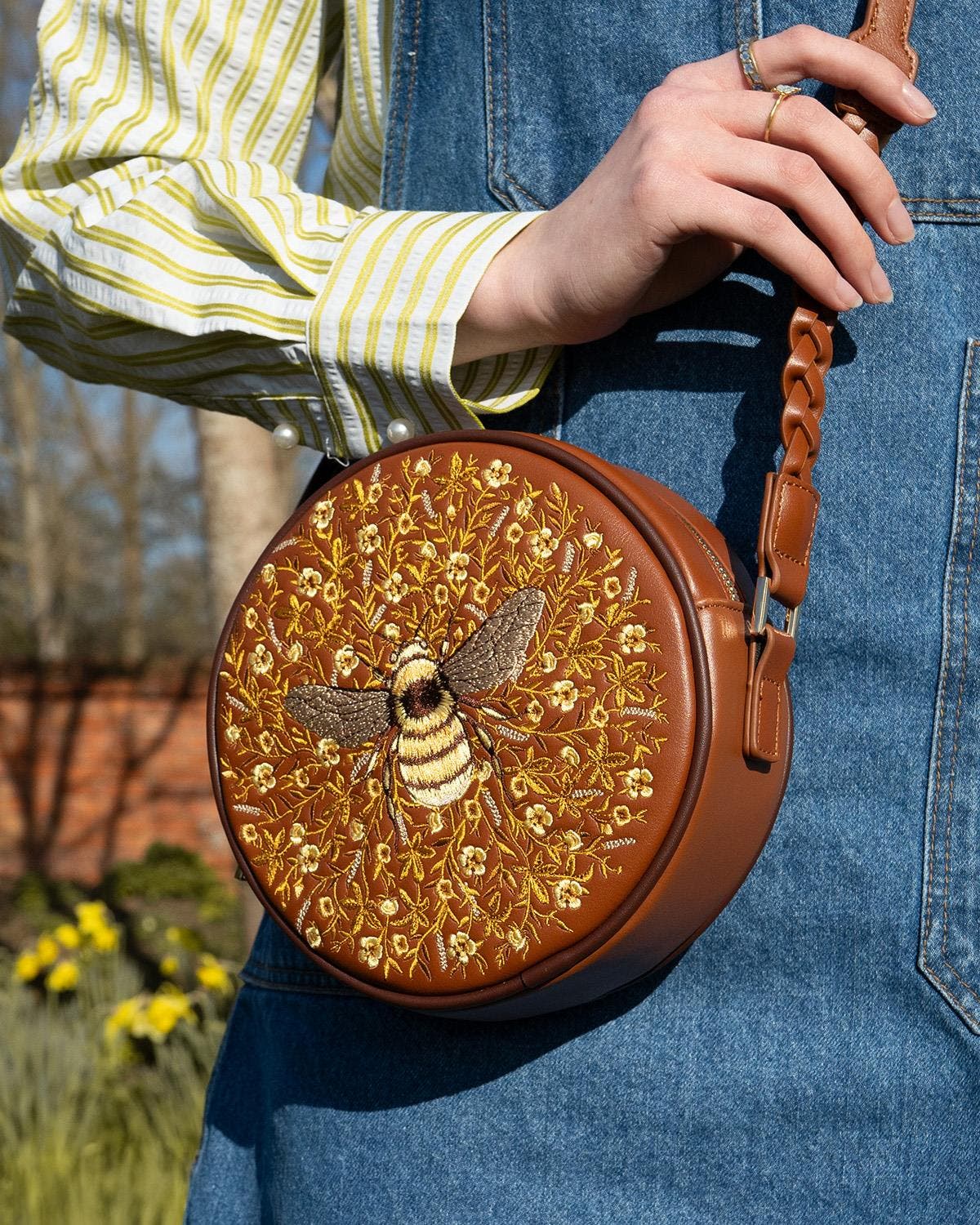 Fable England Bumble Circle Bag, Alternate, color, Tan