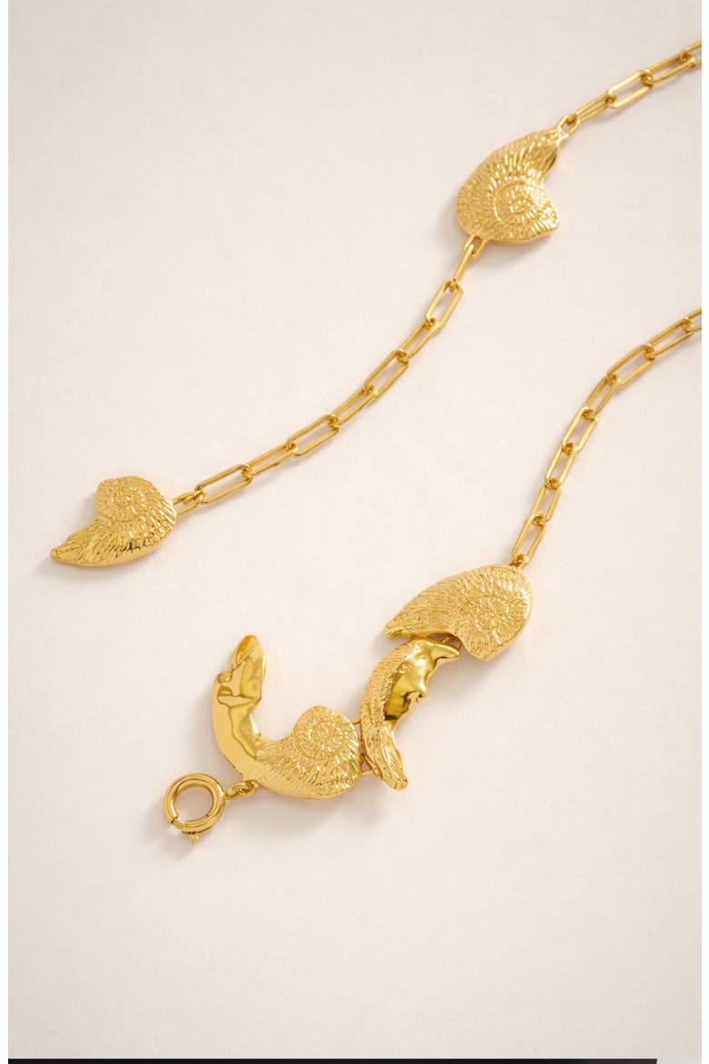 Shell Oldi Medium Necklace in Gold, Alternate, color, Gold