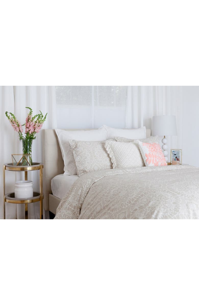 cupcakes and cashmere 'Lace Medallion' Duvet Cover, Alternate, color, 