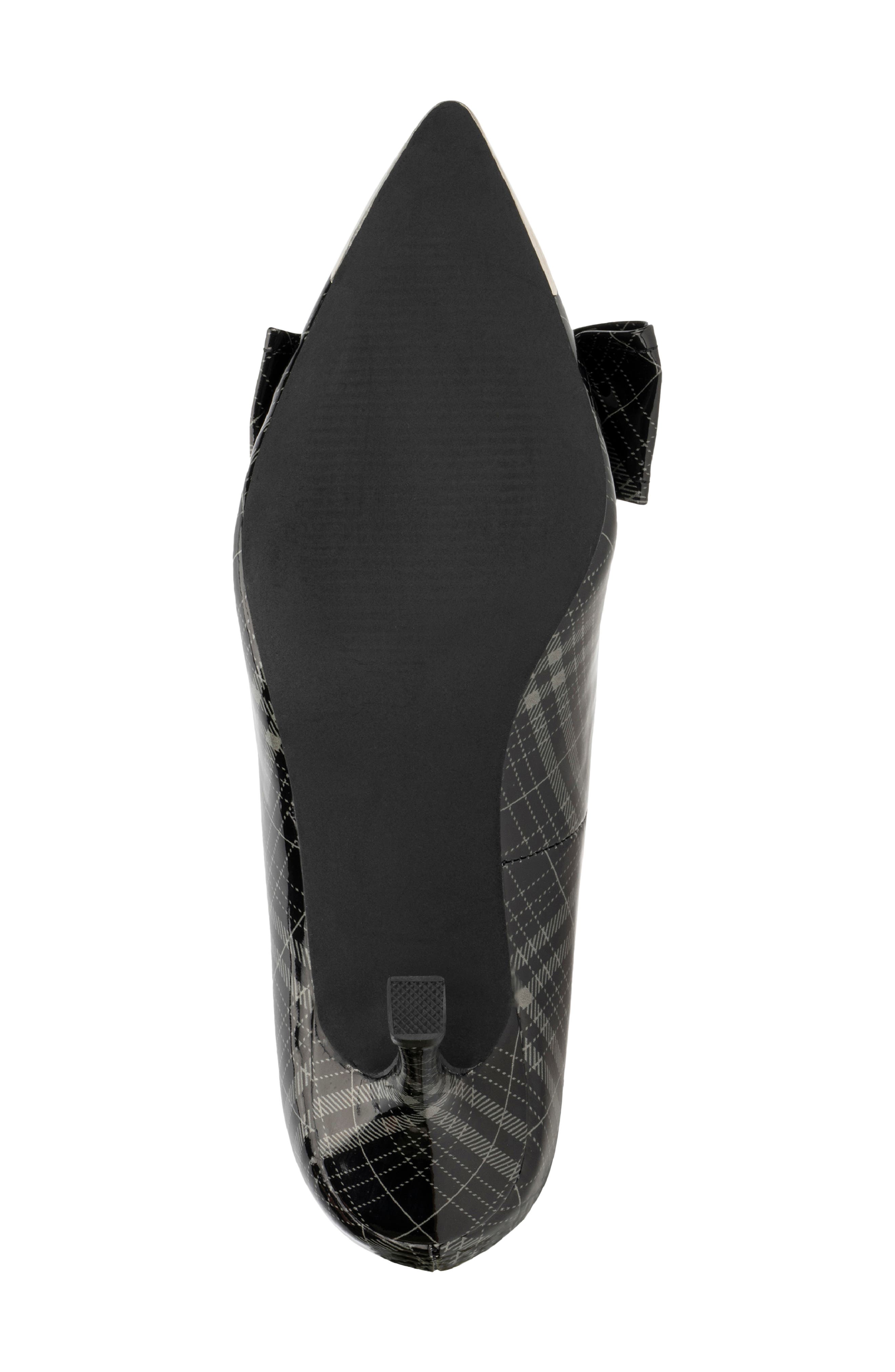 NEW YORK AND COMPANY Wendy Metal Accent Bow Pump, Alternate, color, Grey