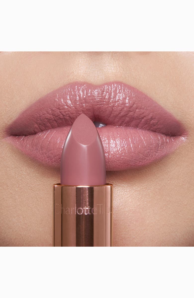 KI.S.S.I.N.G. Lipstick