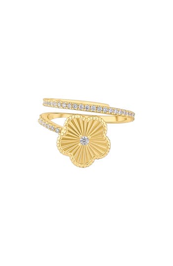 Cz By Kenneth Jay Lane Striated Clover Wrap Ring In Gold