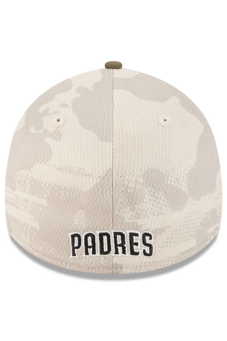 Men's New Era Light Beige/Olive San Diego Padres 2025 Armed Forces Day 39THIRTY Flex Hat, Alternate, color, Light Beige