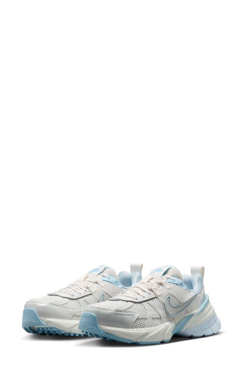 Nike V2k Run Sneaker