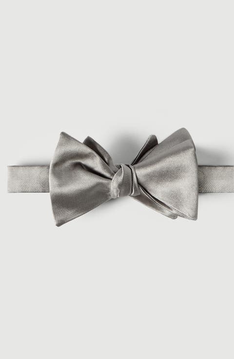 Cotton and silk satin bow tie