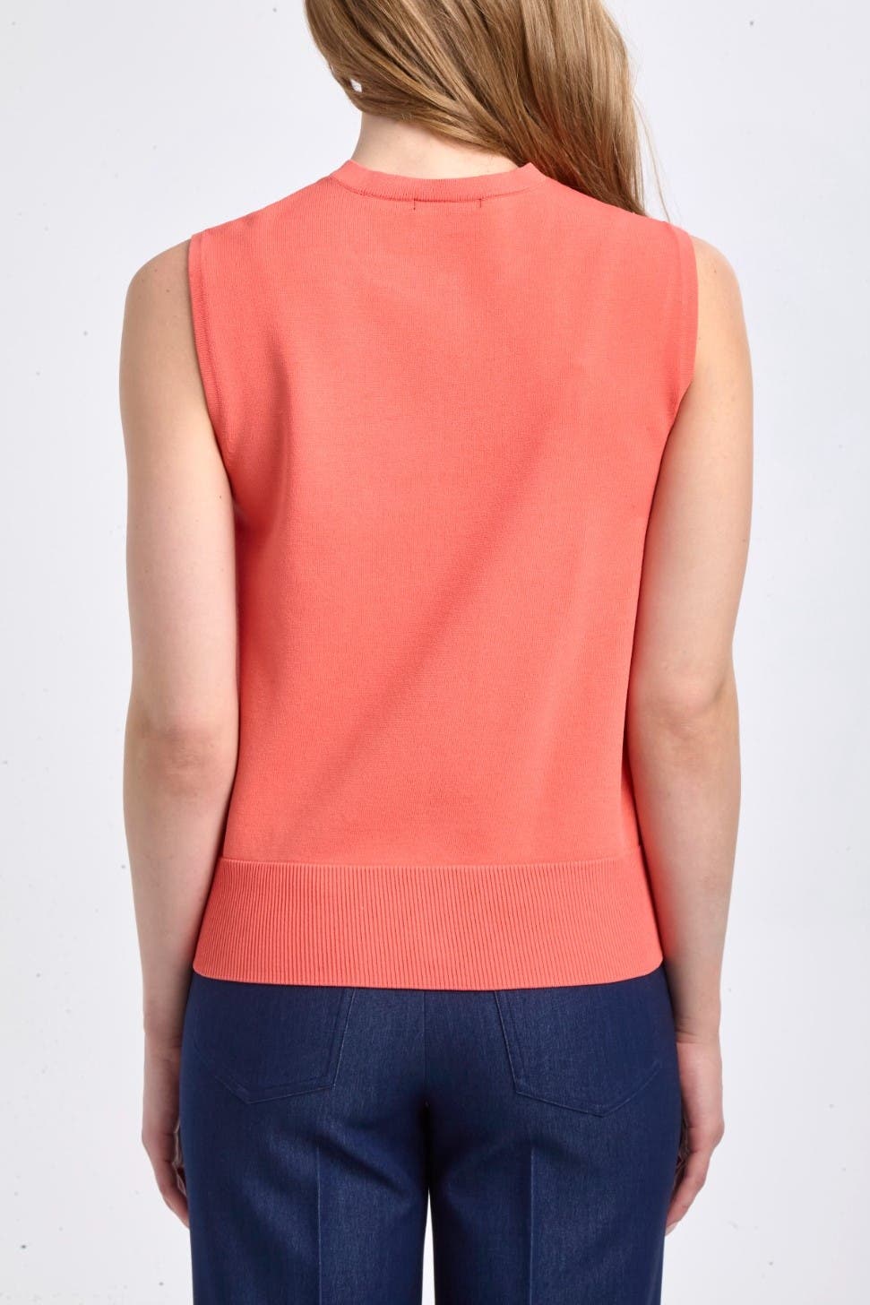 THE DOWN VEST - image 4