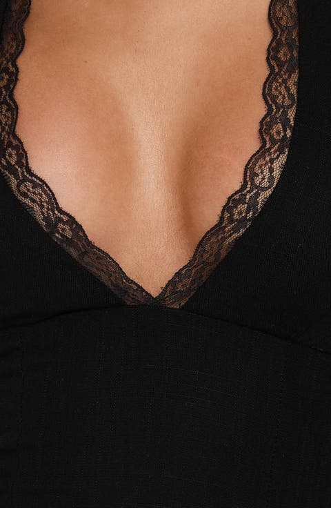 No Pressure Lace Trim Halter Top