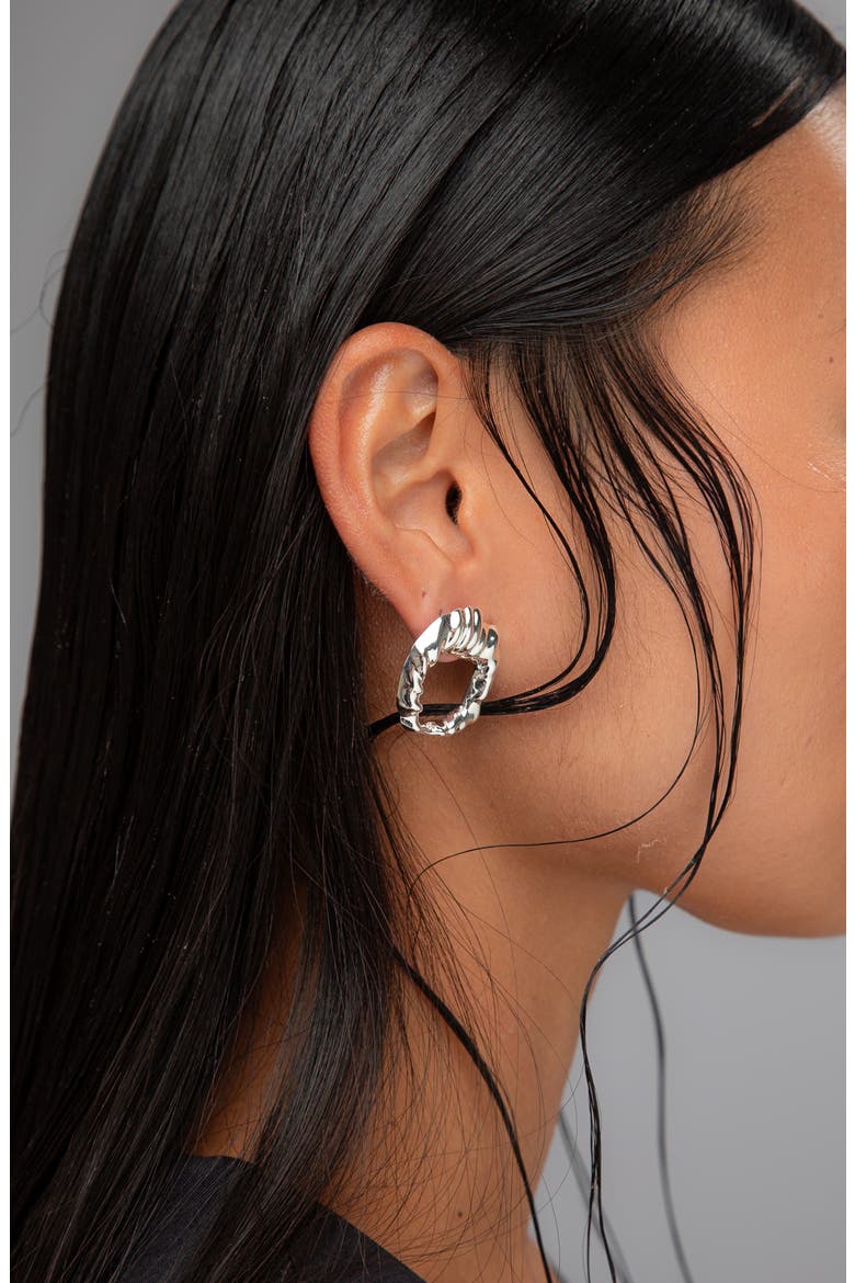 Iyun Face On Stud Earrings In Silver, Alternate, color, Silver