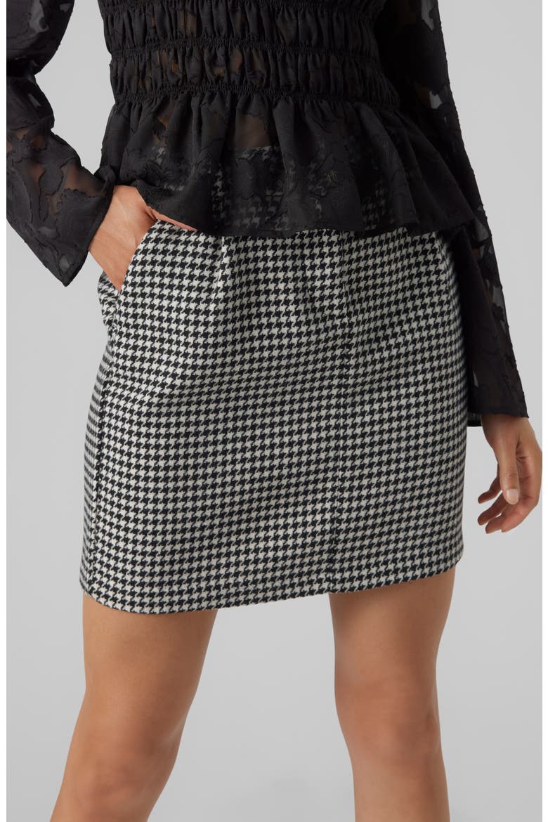 Harper Houndstooh Miniskirt, Alternate, color, BLACK CHECKS WHITE H
