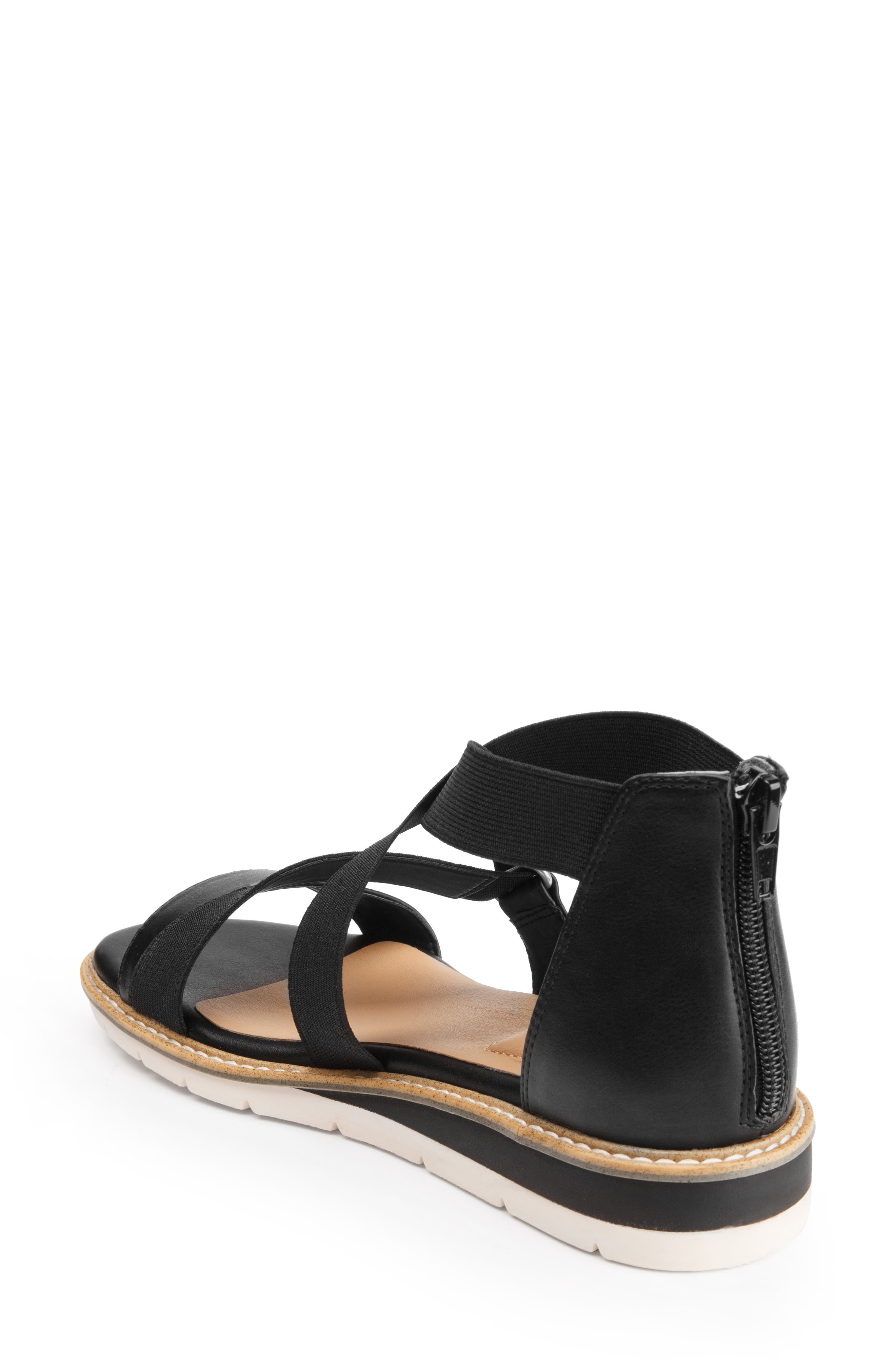 Me Too Alisa Wedge Sandal, Alternate, color, 