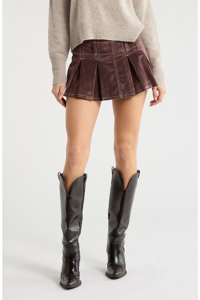 Pleated Flocked Denim Miniskort, Main, color, MOCHA