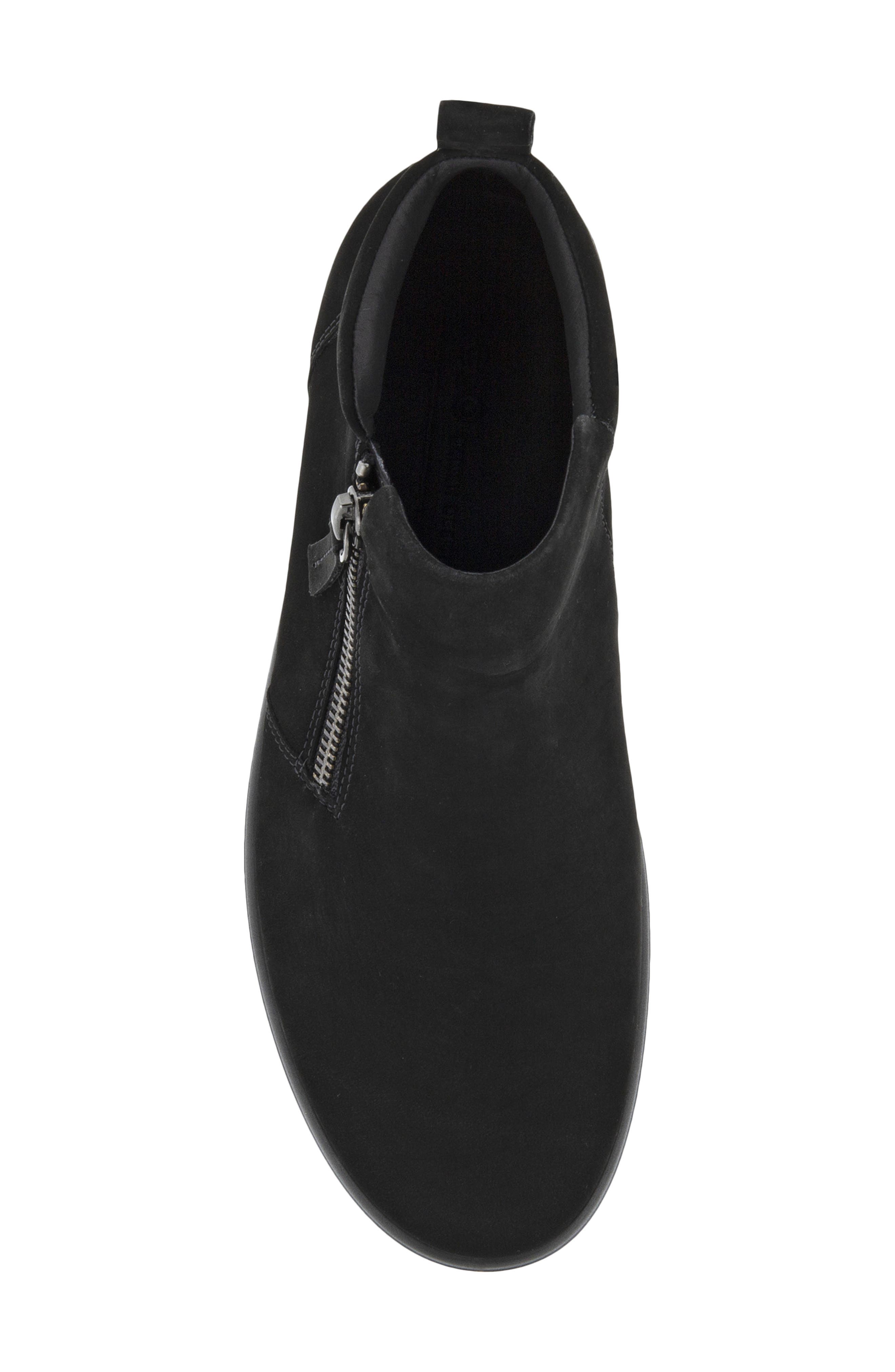 ECCO Soft 7 Mid Top Sneaker, Alternate, color, 