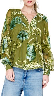 CIEBON Cindy Burnout Velvet Floral Top