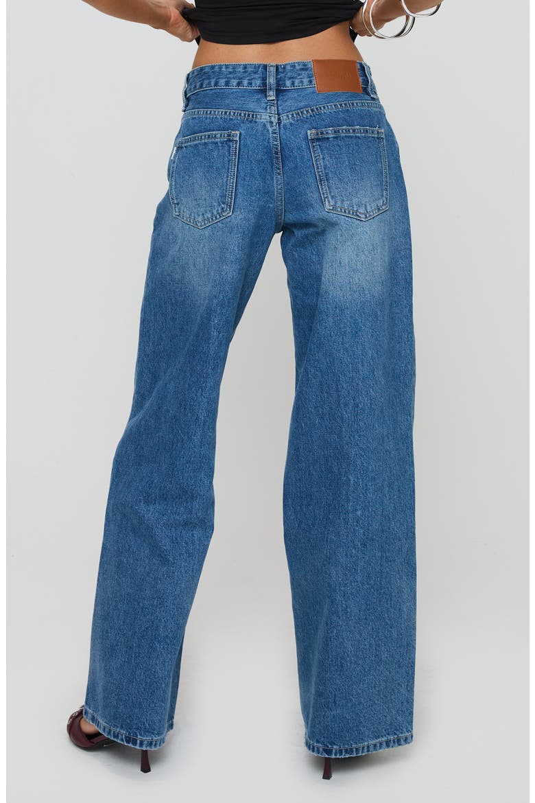Serenitia Relaxed Straight Leg Jeans, Alternate, color, MID BLUE WASH