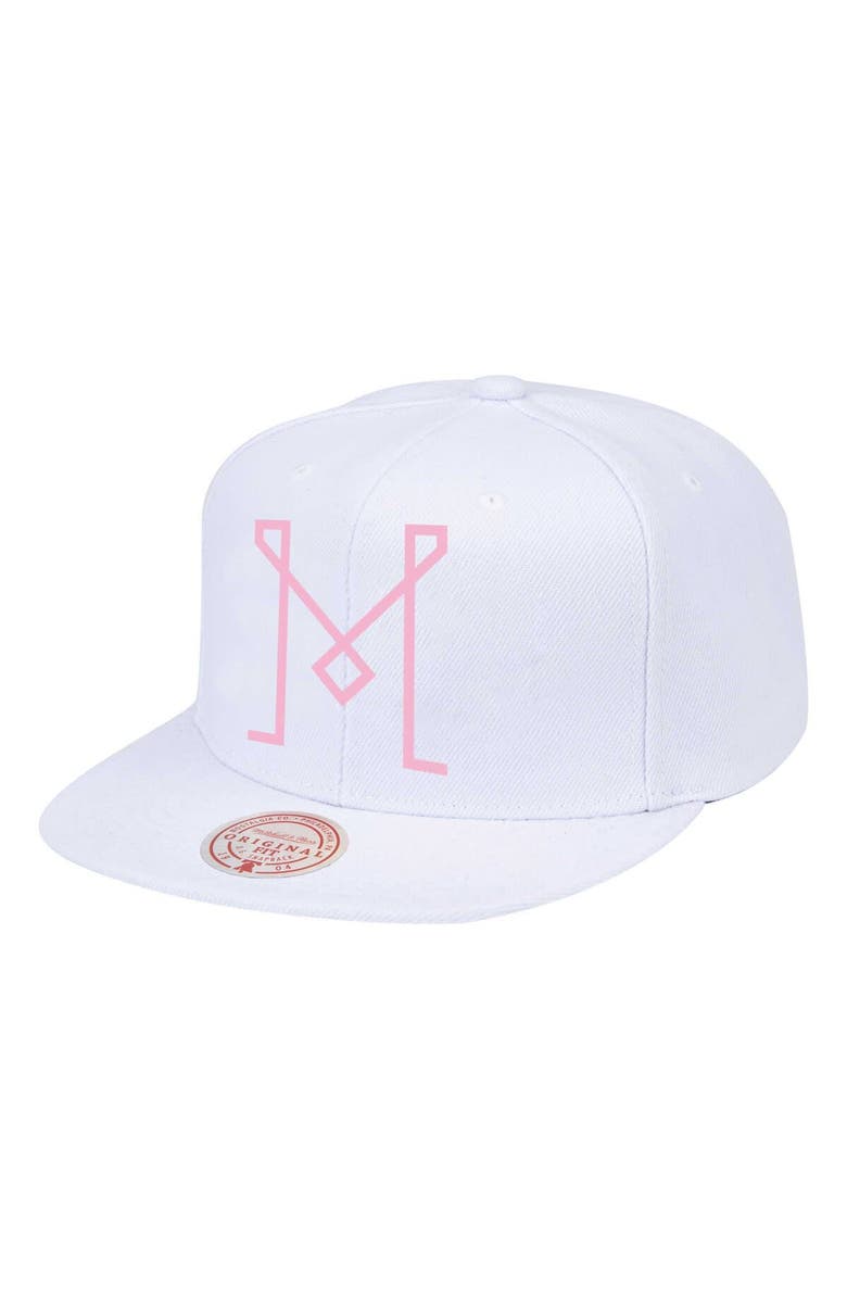 Mitchell & Ness Men's Mitchell & Ness  White Inter Miami CF Logo Snapback Hat, Main, color, 