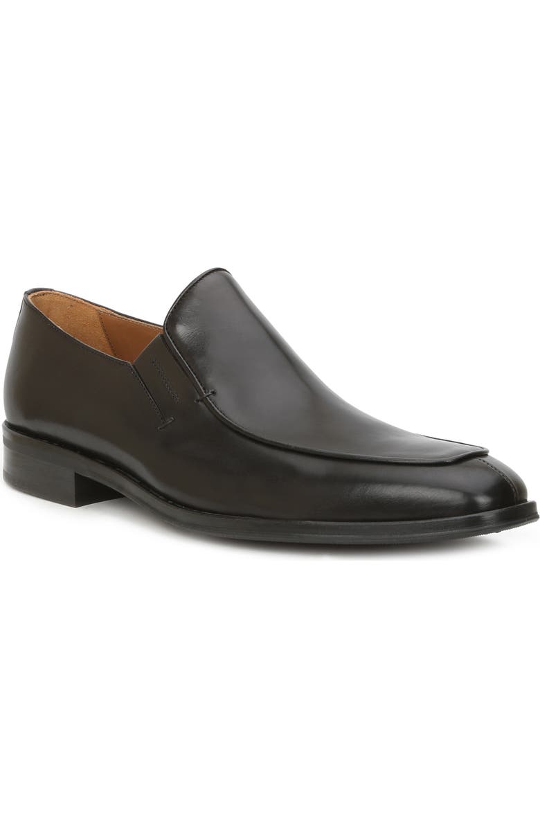Bruno Magli Nola Venetian Loafer, Main, color,