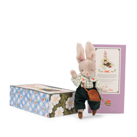 Nine the Rabbit The Minouchkas