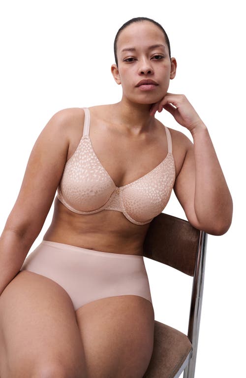 Chantelle Lingerie Magique Underwire Back Smoothing Minimizer Bra In Pink