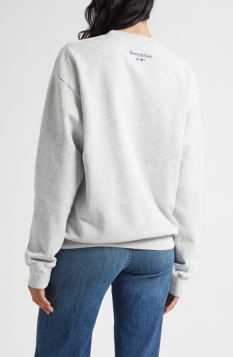 Sporty & Rich Gender Inclusive Yankees Ivy Fleece Graphic Sweatshirt, Alternate, color, Heather Gray