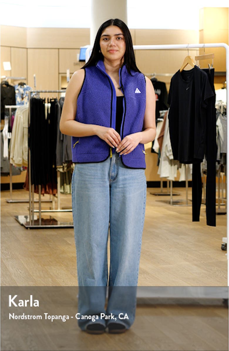 ACG Arctic Wolf Polartec<sup>®</sup> Fleece Vest, sales video thumbnail