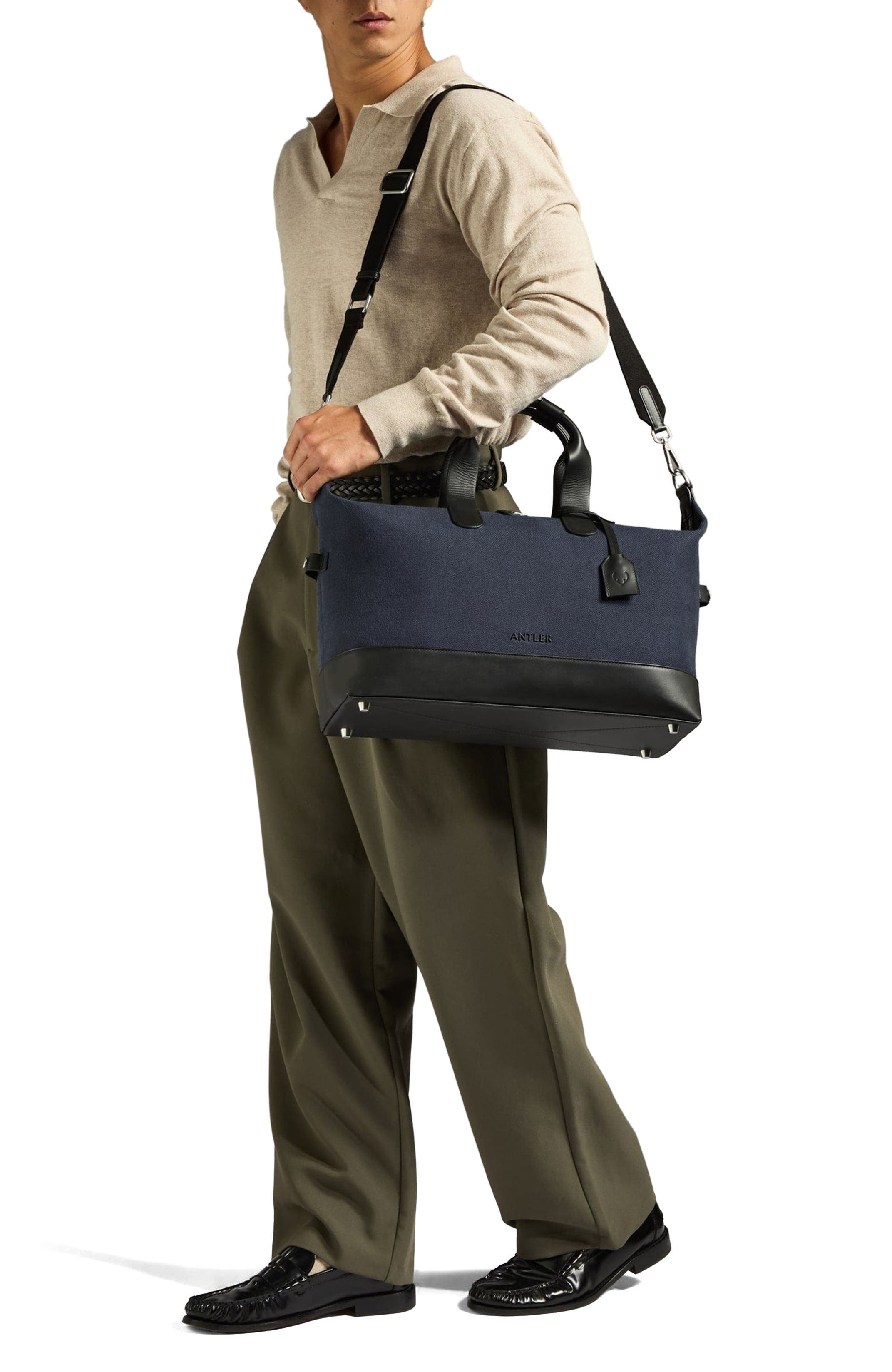 Heritage Overnight Bag in Navy, Alternate, color, Navy
