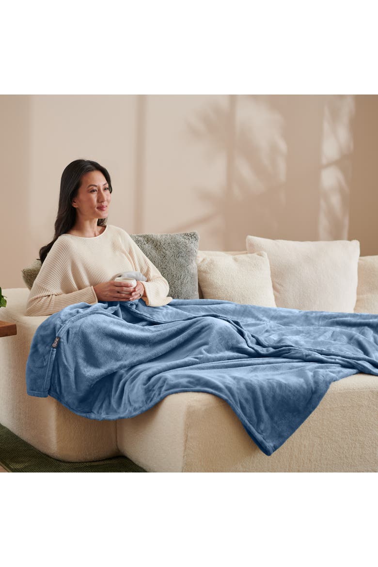 Microplush Fleece Blanket, Alternate, color, Coronet Blue
