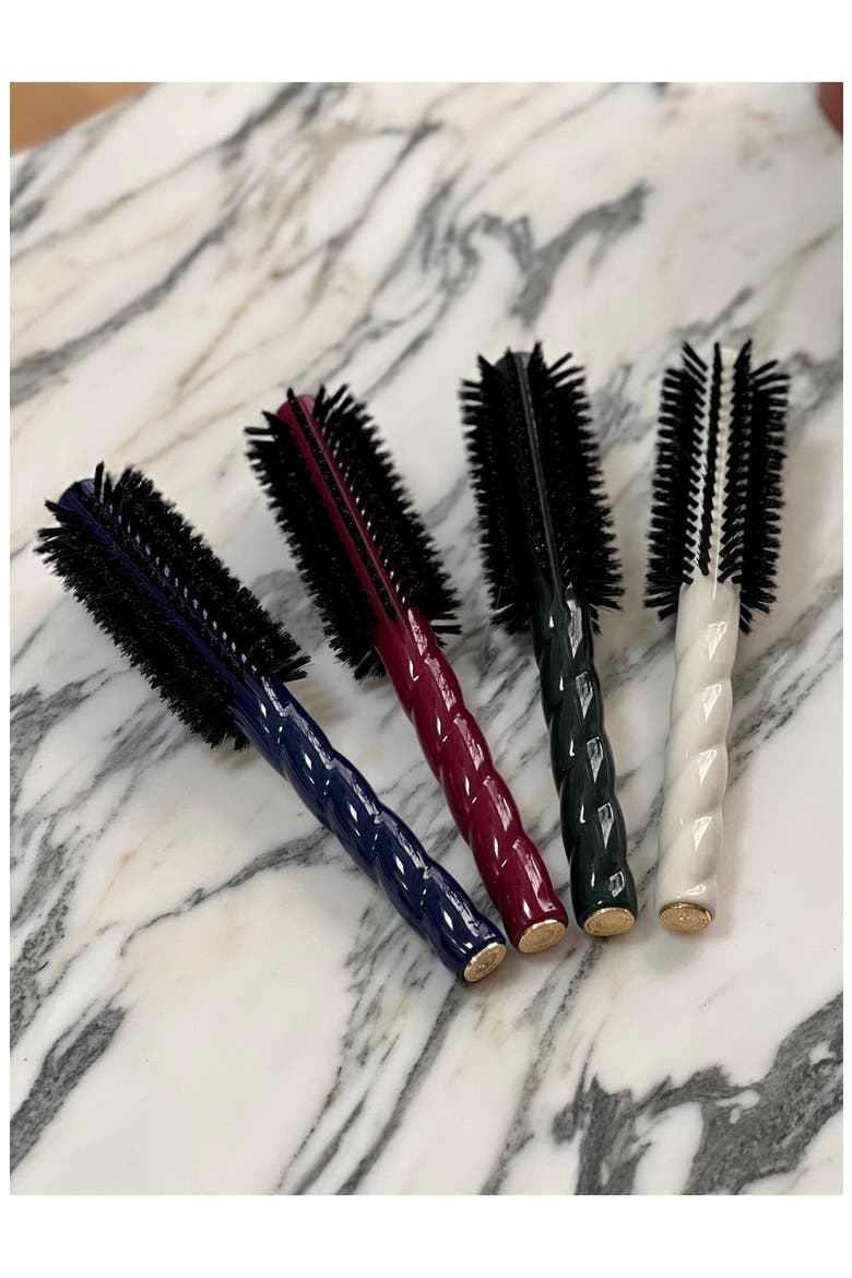 N.05 The Round Blowout Hairbrush Volume & Style, Alternate, color, EMERALD
