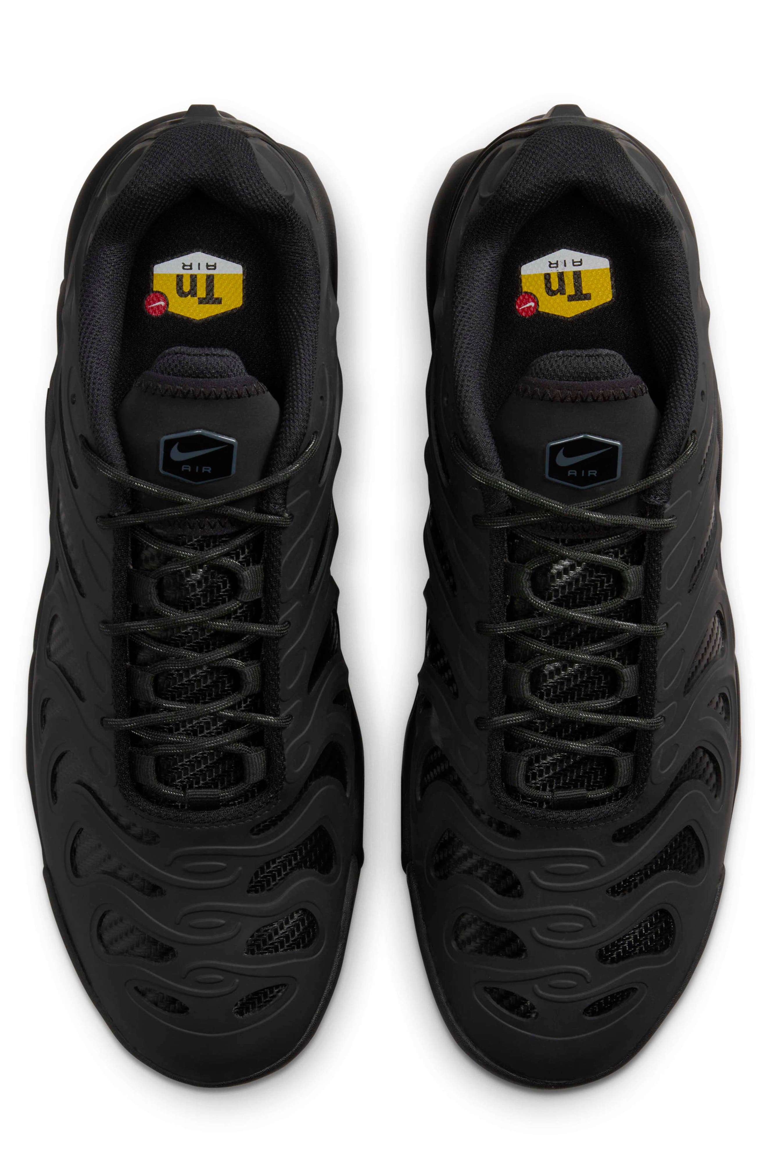 Nike Air Max Plus Drift Sneaker, Alternate, color, 