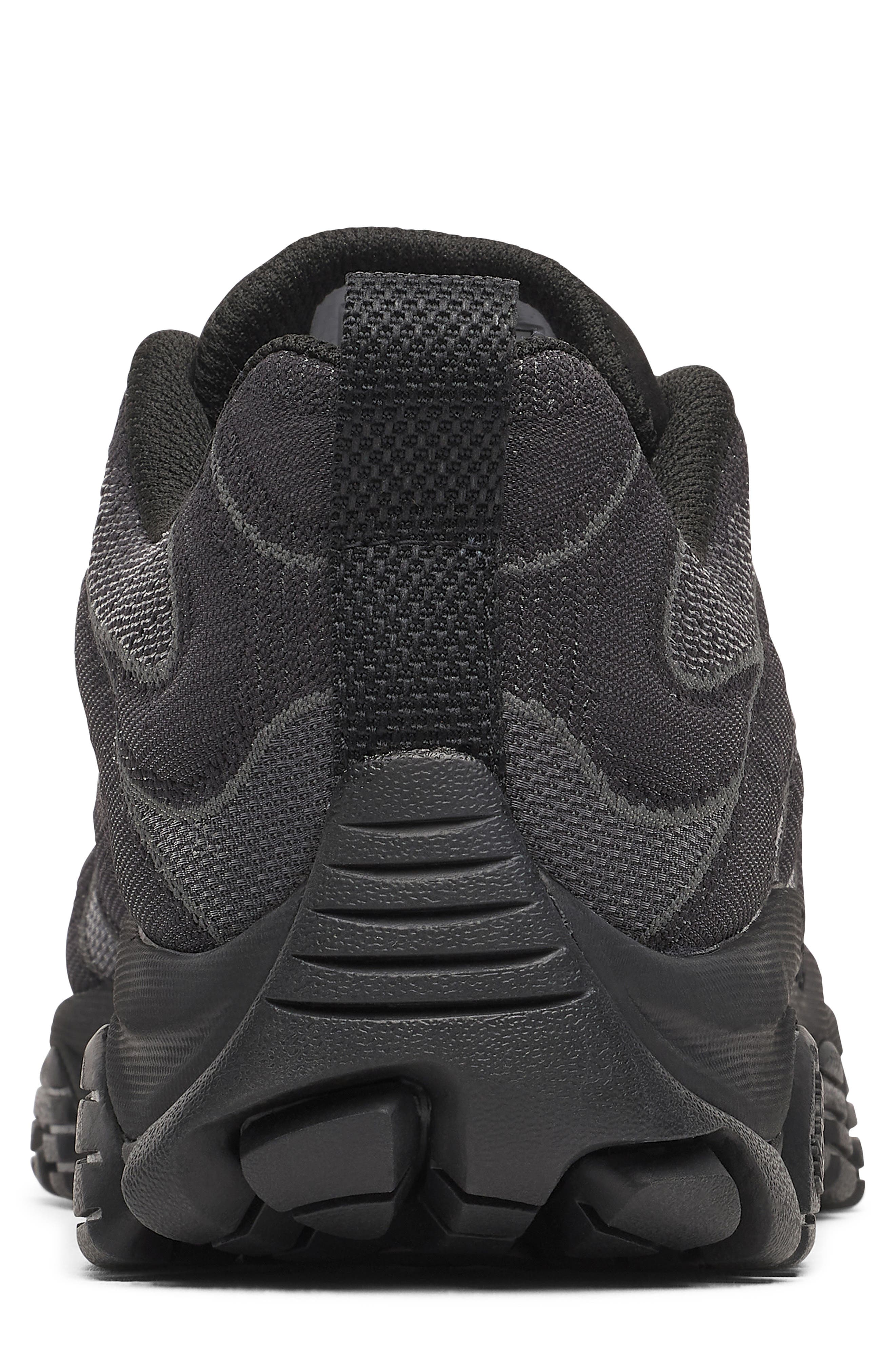 Moab 3 Trek Zip SE Hiking Shoe, Alternate, color, BLACK