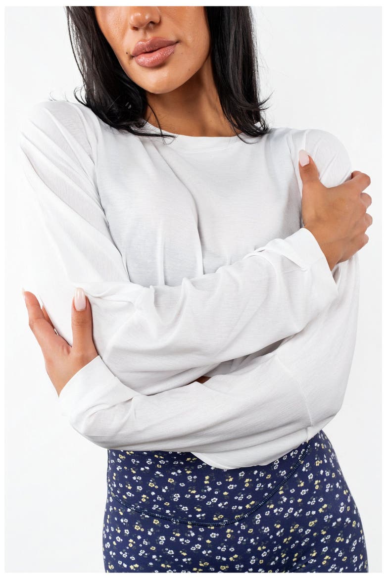 Flow Crop Long Sleeve, Alternate, color, Snow