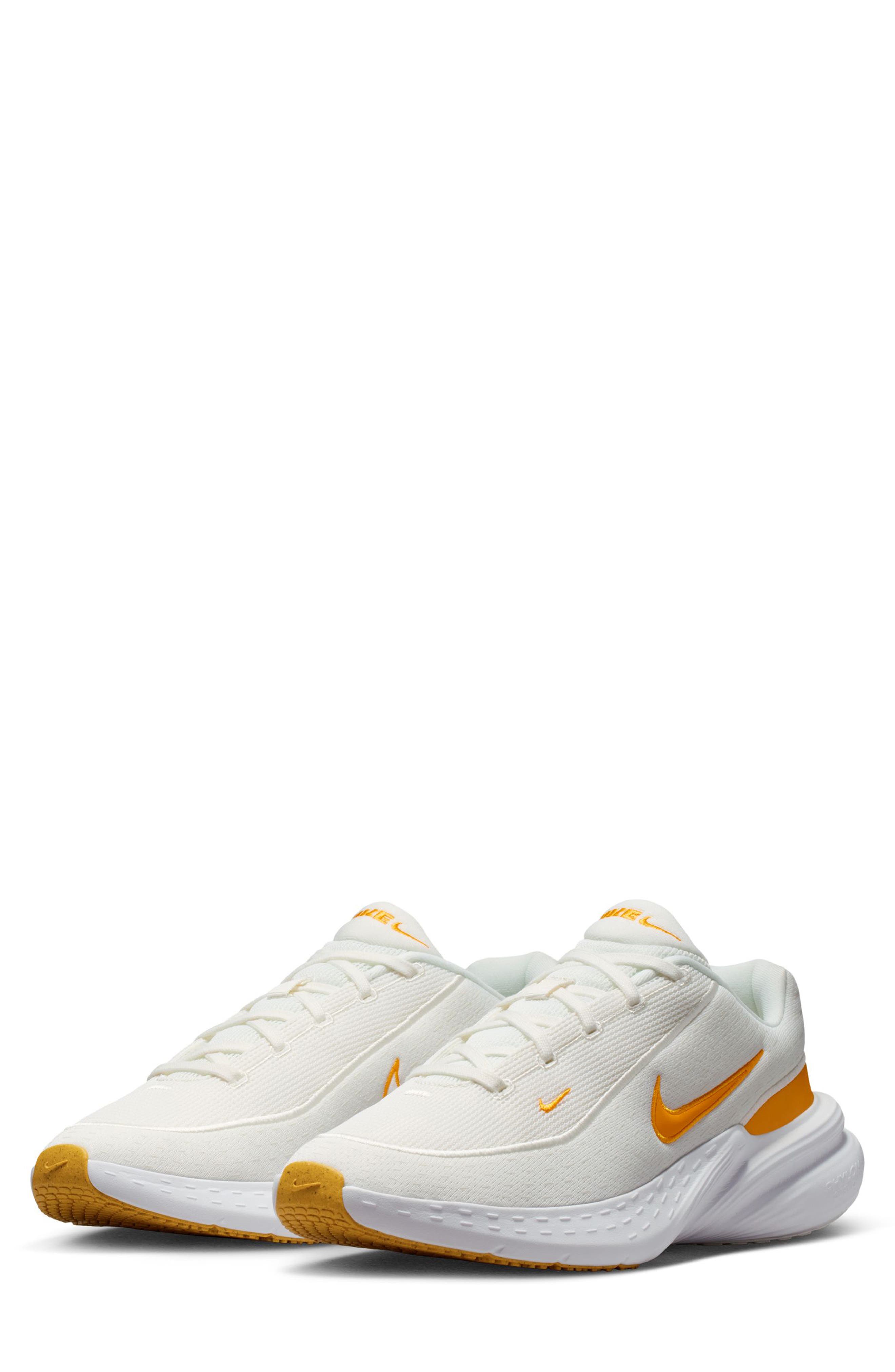  Sail/ University Gold