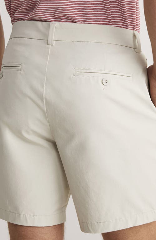 Vineyard Vines On-the-go Water Repellent Shorts In Stone