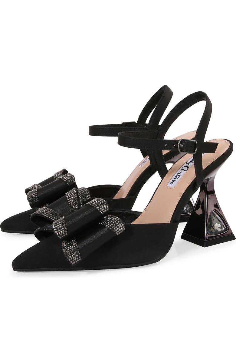 LADY COUTURE Milly Pointed Toe Pump, Alternate, color, Black