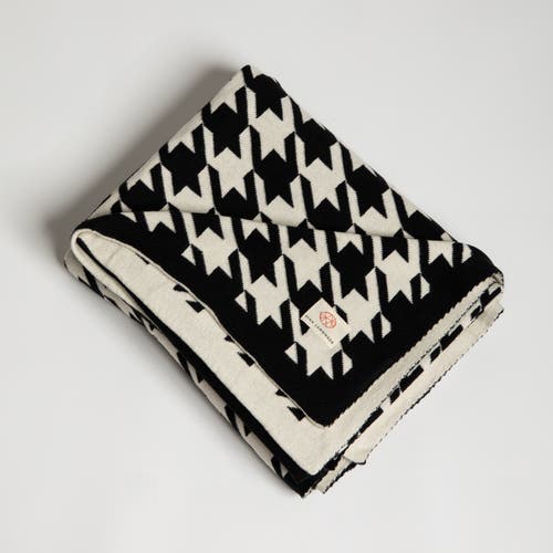 Pink Lemonade Houndstooth Organic Cotton Throw Blanket In Black