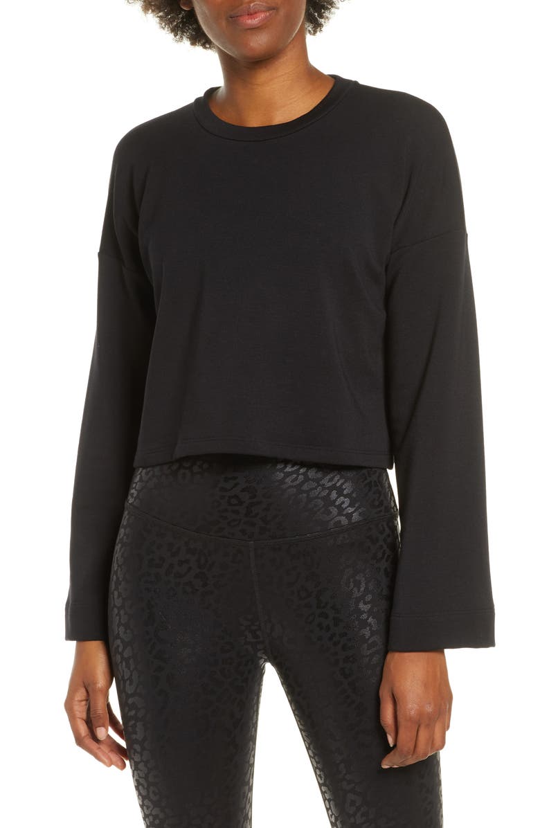 Beyond Yoga Tunnel Sleeve Crop Pullover, Main, color,