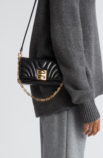 GIVENCHY 4G ソフト マイクロ キルティングレザー Givenchy Small 4G Soft Bag in Quilted Leather | Saks Fifth