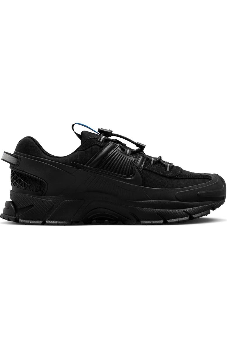 Nike Zoom Vomero Roam Winterized Sneaker, Alternate, color, Black/ Black/ Black/ Blue