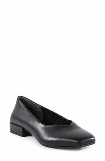 Penny V Flat