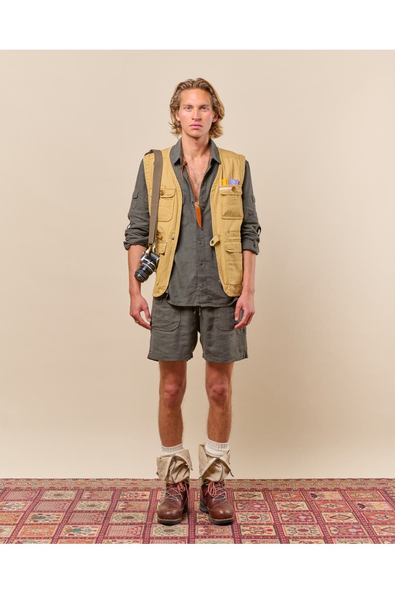 Traveller's Linen Shirt Mens, Alternate, color, Olive