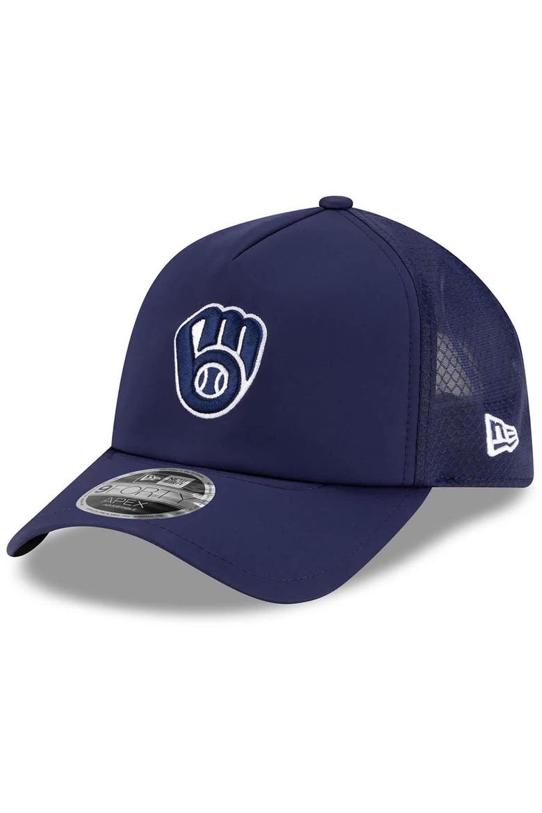 Men's New Era Navy Milwaukee Brewers 2026 Batting Practice Apex 9FORTY Adjustable Trucker Hat, Main, color, Navy