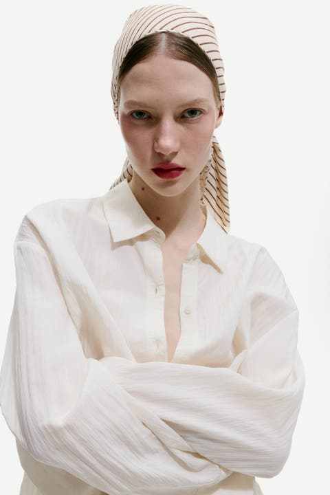 Lace-trimmed Triangle Scarf