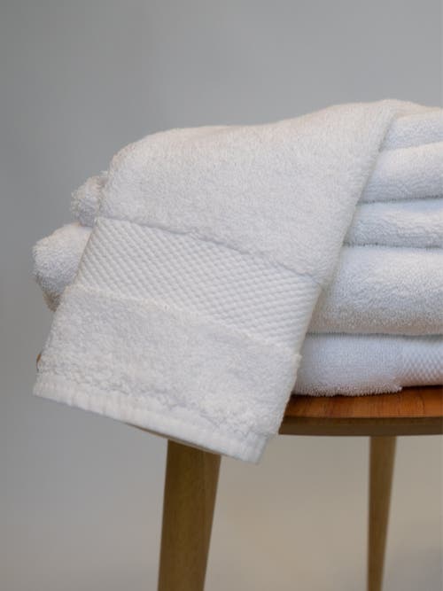 Terra Thread Organic Cotton Towel Set Of 6 In White