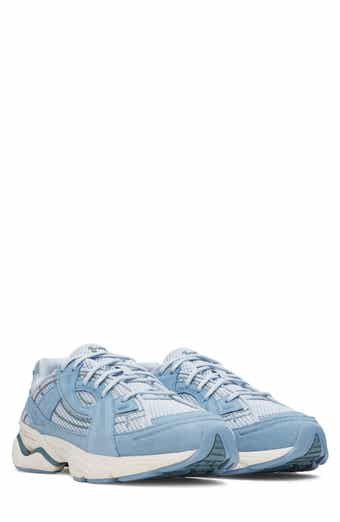 Gender Inclusive UA Sola Sneaker