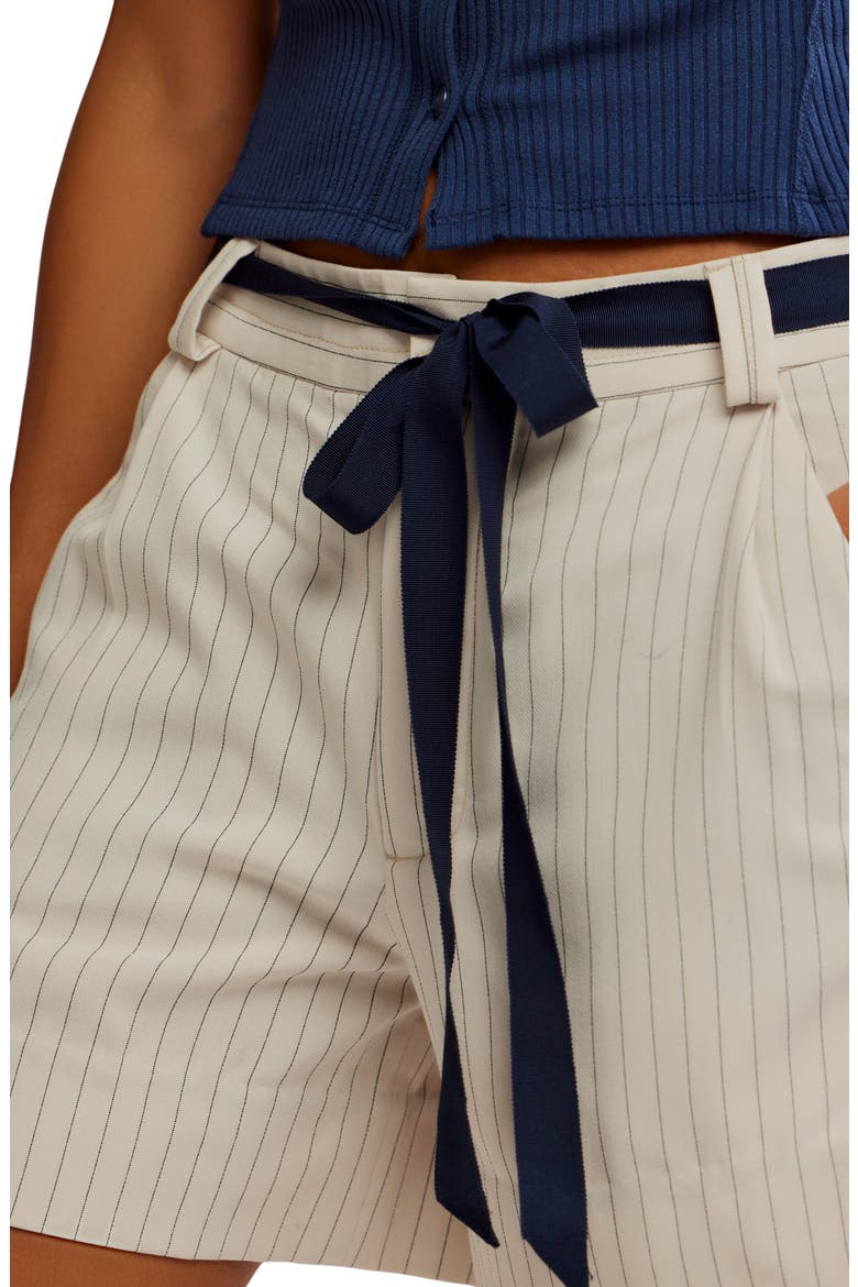 Perfect Prep Pleated Stripe Shorts, Alternate, color, IVORY AND BLACK COMBO